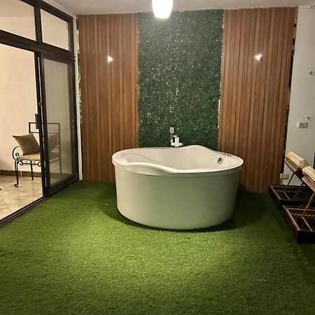 Cordoba Sea View Apartment With Open Air Jacuzzi At Mastaba الغردقة المظهر الخارجي الصورة
